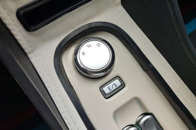 Used CHANGAN NEVO Lumin 2023 205km Xiangqin Version Gear Lever