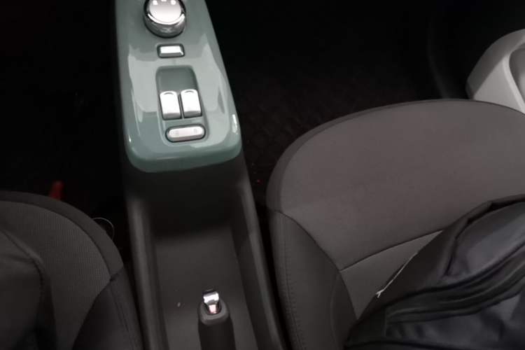 Used CHANGAN NEVO Lumin 2023 205km Xiangqin Version Gear Lever