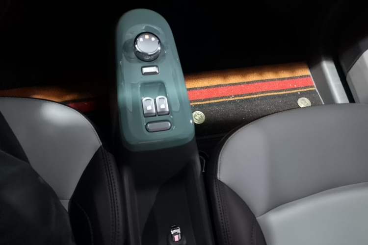 Used CHANGAN NEVO Lumin 2023 205km Xiangqin Version Gear Lever