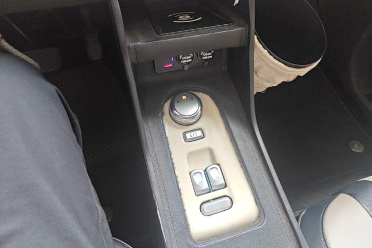 Used CHANGAN NEVO Lumin 2023 205km Xiangqin Version Gear Lever