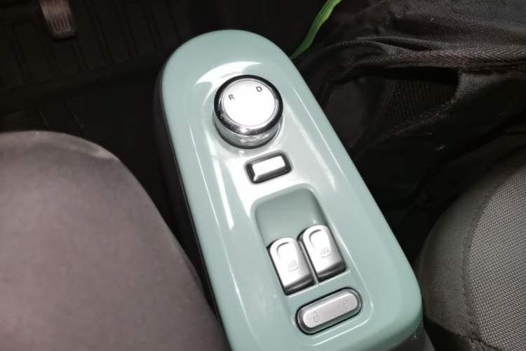 Used CHANGAN NEVO Lumin 2023 205km Xiangqin Version Gear Lever