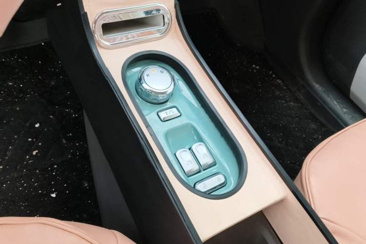 Used CHANGAN NEVO Lumin 2023 205km Xiangqin Version Gear Lever