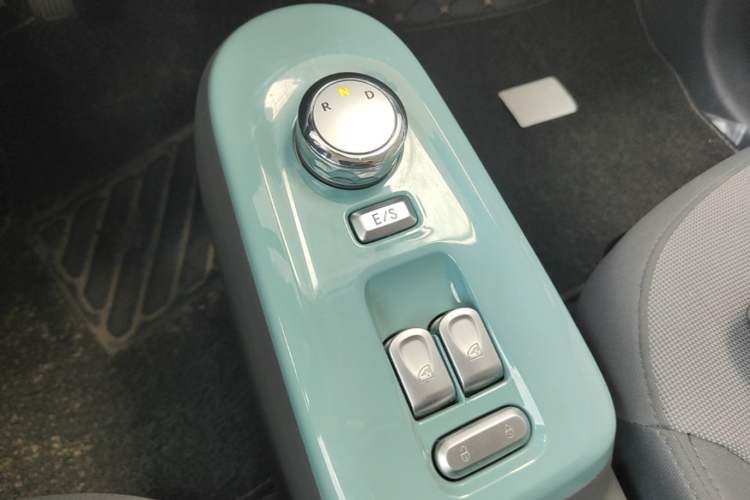 Used CHANGAN NEVO Lumin 2023 205km Xiangqin Version Gear Lever