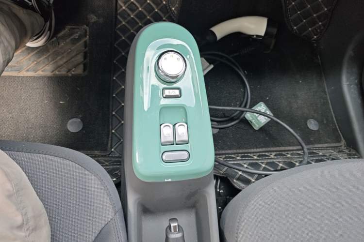 Used CHANGAN NEVO Lumin 2023 205km Xiangqin Version Gear Lever