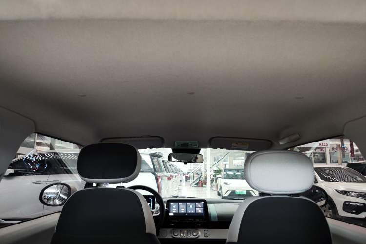 Used CHANGAN NEVO Lumin 2023 301km Honey Dew Edition Headliner