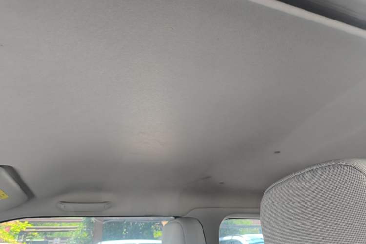 Used CHANGAN NEVO Lumin 2023 301km Honey Dew Edition Headliner