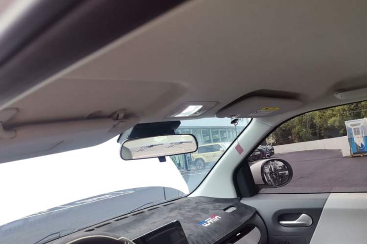 Used CHANGAN NEVO Lumin 2023 301km Honey Dew Edition Headliner