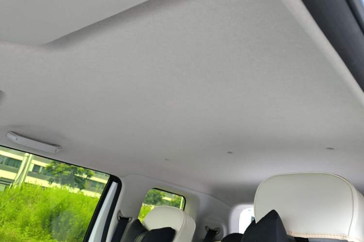 Used CHANGAN NEVO Lumin 2023 301km Honey Dew Edition Headliner