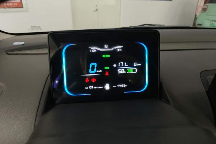 Used CHANGAN NEVO Lumin 2023 301km Honey Dew Edition Instrument Cluster