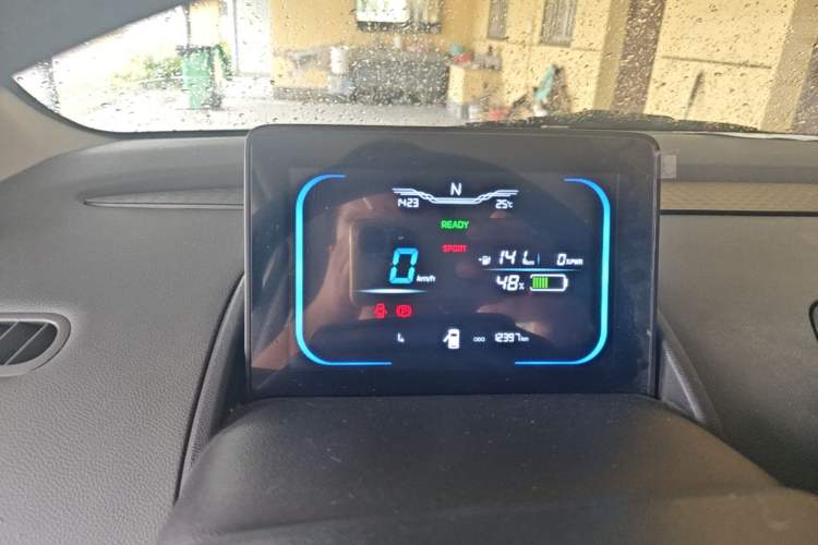Used CHANGAN NEVO Lumin 2023 301km Honey Dew Edition Instrument Cluster