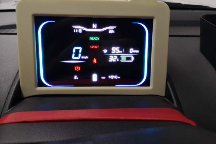 Used CHANGAN NEVO Lumin 2023 301km Honey Dew Edition Instrument Cluster