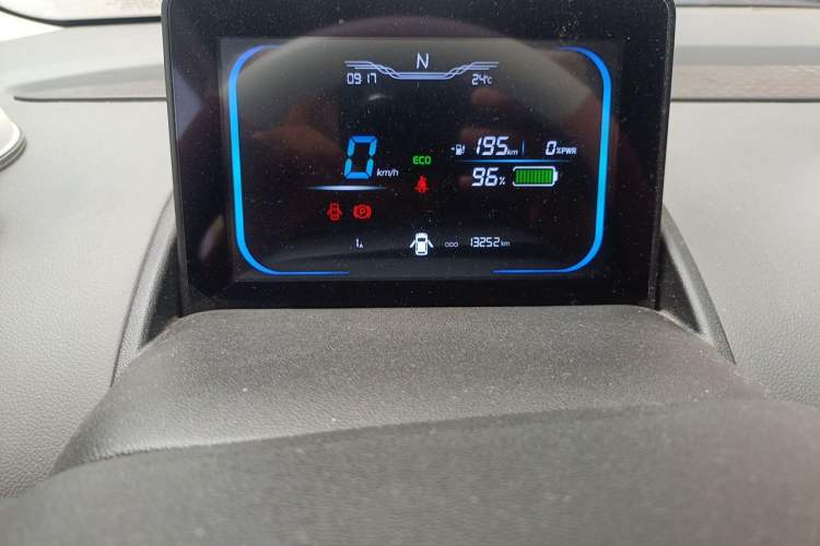 Used CHANGAN NEVO Lumin 2023 205km Xiangqin Version Instrument Cluster