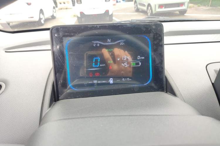 Used CHANGAN NEVO Lumin 2023 301km Honey Dew Edition Instrument Cluster