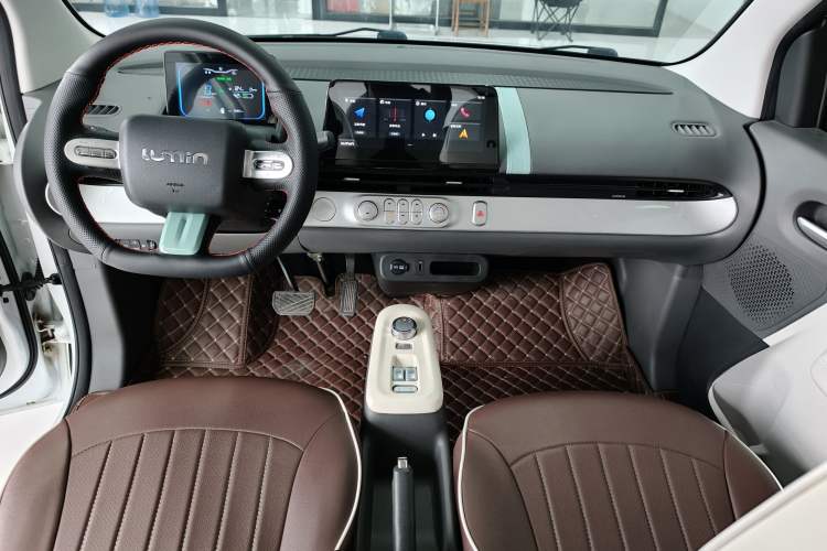 Used CHANGAN NEVO Lumin 2023 205km Xiangqin Version Interior 1