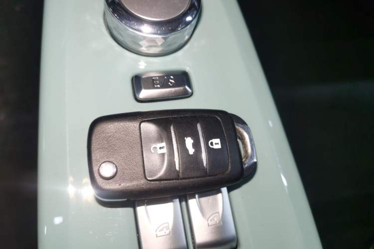 Used CHANGAN NEVO Lumin 2023 205km Xiangqin Version Interior 1