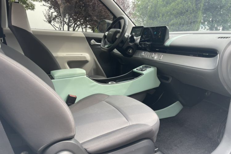 Used CHANGAN NEVO Lumin 2023 205km Xiangqin Version Interior 3