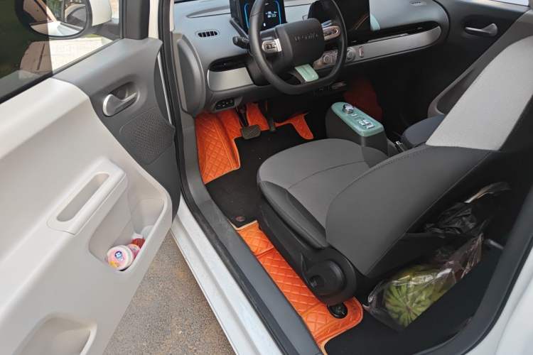 Used CHANGAN NEVO Lumin 2023 205km Xiangqin Version Interior 3