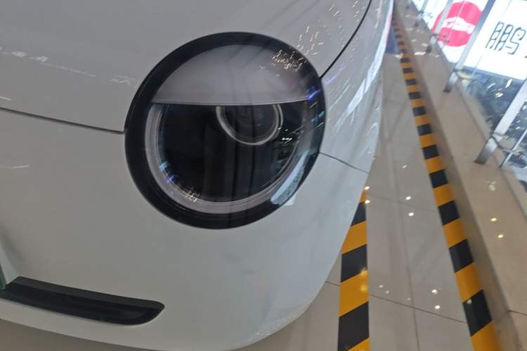 Used CHANGAN NEVO Lumin 2023 205km Xiangqin Version Left Front Headlight
