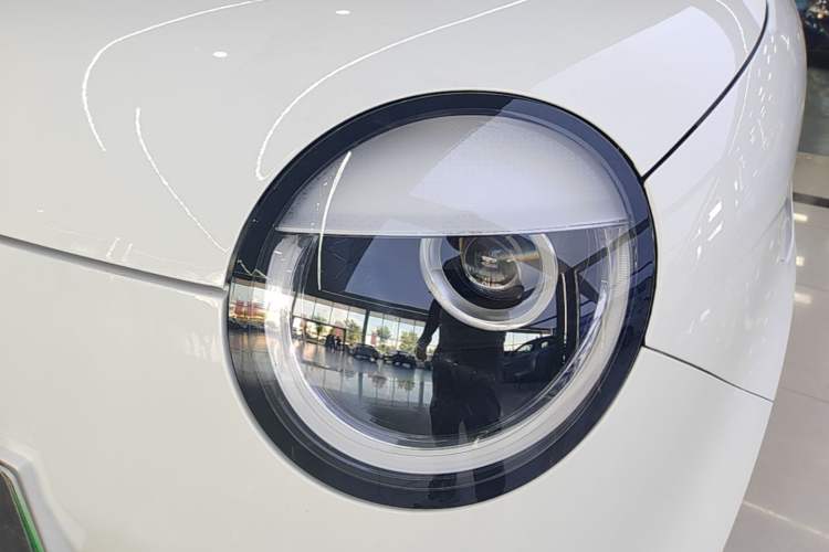 Used CHANGAN NEVO Lumin 2023 205km Xiangqin Version Left Front Headlight