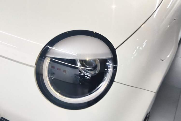 Used CHANGAN NEVO Lumin 2023 301km Honey Dew Edition Left Front Headlight