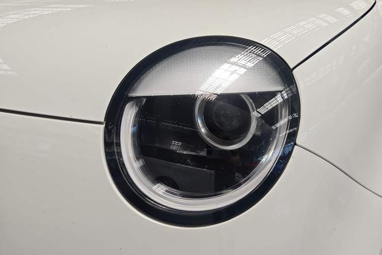 Used CHANGAN NEVO Lumin 2023 301km Honey Dew Edition Left Front Headlight