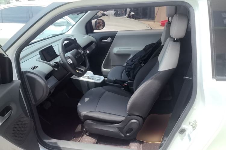Used CHANGAN NEVO Lumin 2023 301km Honey Dew Edition Left Front Seat