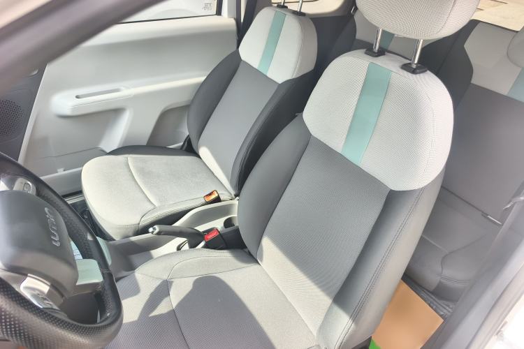 Used CHANGAN NEVO Lumin 2023 301km Honey Dew Edition Left Front Seat
