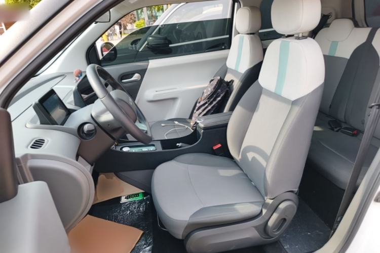 Used CHANGAN NEVO Lumin 2023 301km Honey Dew Edition Left Front Seat