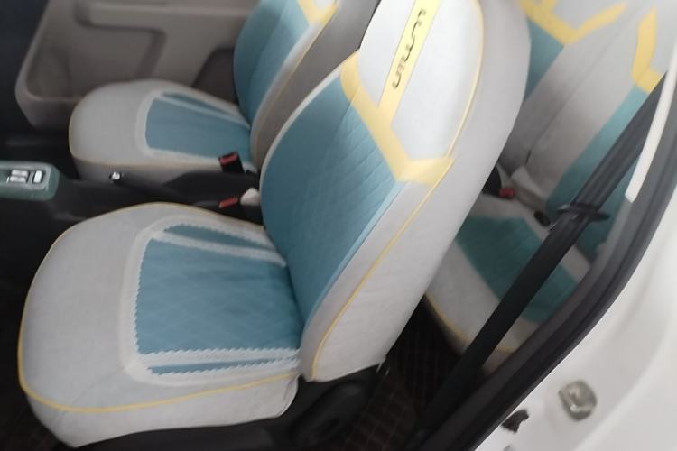 Used CHANGAN NEVO Lumin 2023 301km Honey Dew Edition Left Front Seat