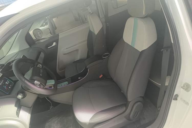 Used CHANGAN NEVO Lumin 2023 301km Honey Dew Edition Left Front Seat