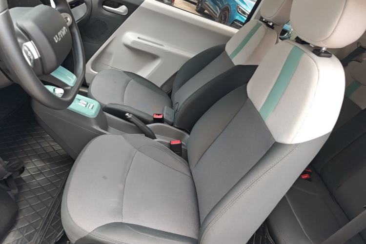 Used CHANGAN NEVO Lumin 2023 301km Honey Dew Edition Left Front Seat