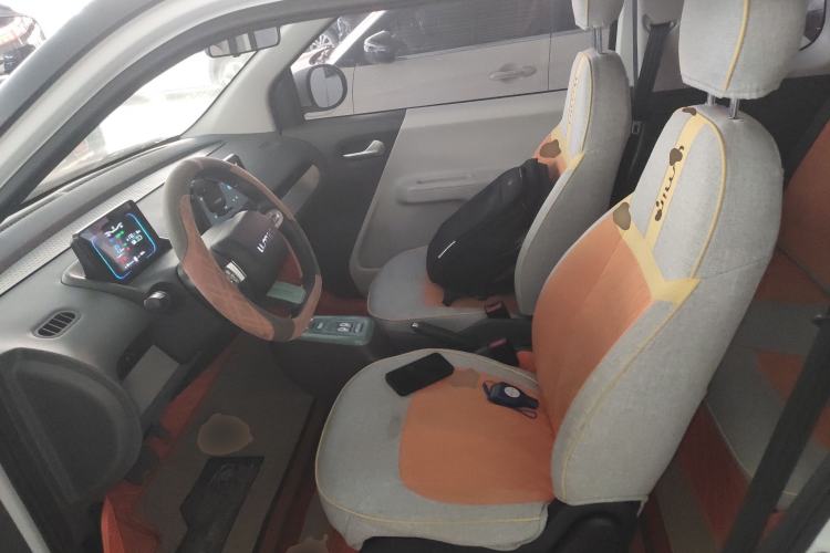 Used CHANGAN NEVO Lumin 2023 301km Honey Dew Edition Left Front Seat