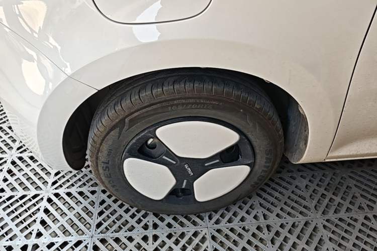 Used CHANGAN NEVO Lumin 2023 301km Honey Dew Edition Left Front Wheel Hub