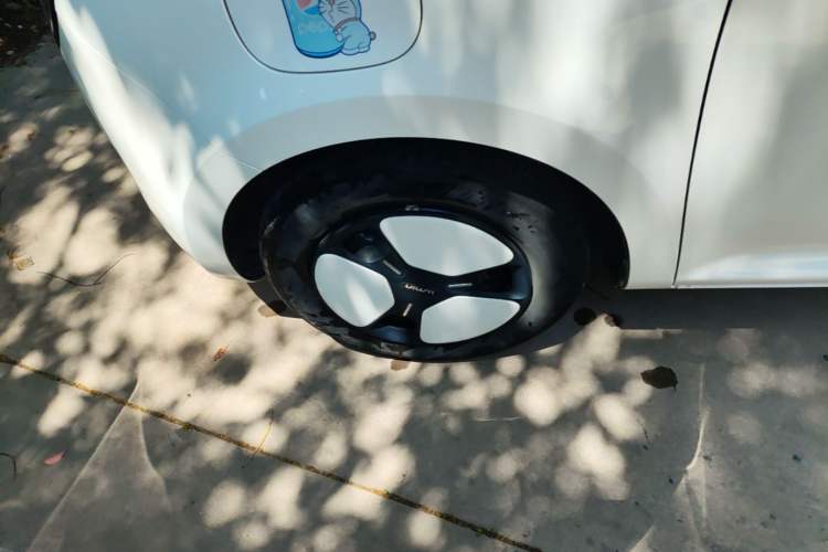 Used CHANGAN NEVO Lumin 2023 205km Xiangqin Version Left Front Wheel Hub