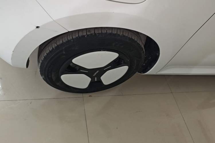 Used CHANGAN NEVO Lumin 2023 205km Xiangqin Version Left Front Wheel Hub