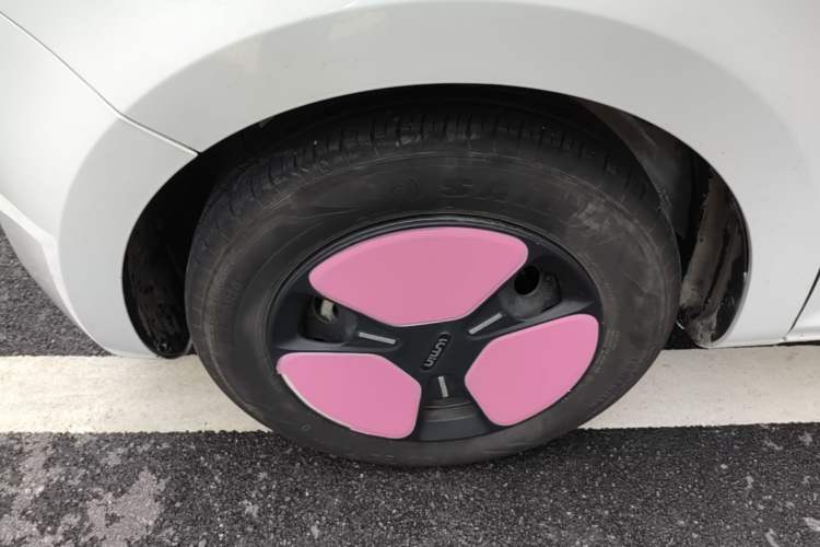 Used CHANGAN NEVO Lumin 2023 205km Xiangqin Version Left Front Wheel Hub