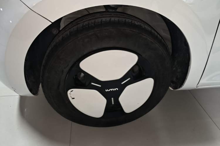 Used CHANGAN NEVO Lumin 2023 205km Xiangqin Version Left Front Wheel Hub