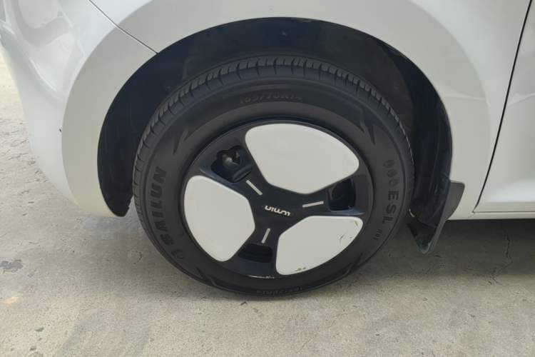 Used CHANGAN NEVO Lumin 2023 205km Xiangqin Version Left Front Wheel Hub