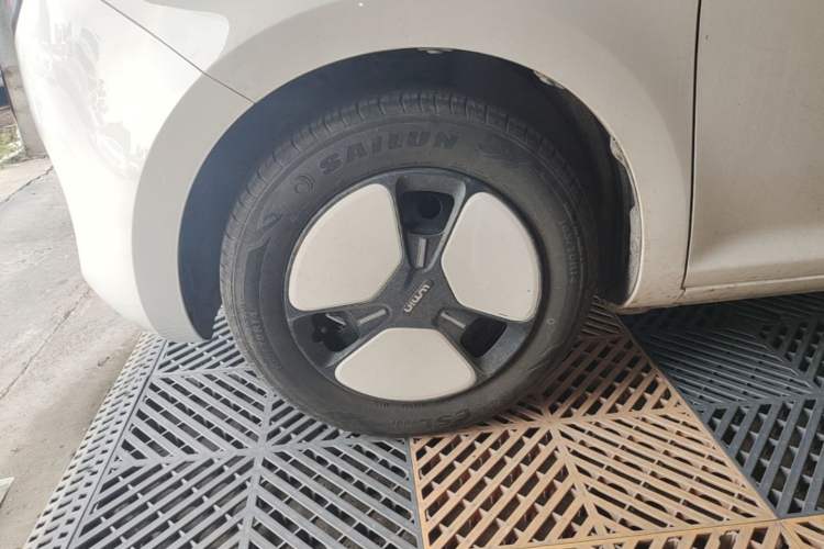 Used CHANGAN NEVO Lumin 2023 205km Xiangqin Version Left Front Wheel Hub