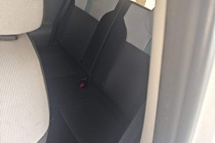 Used CHANGAN NEVO Lumin 2023 301km Honey Dew Edition Left Rear Seat