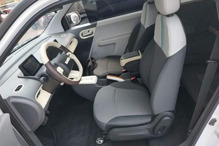 Used CHANGAN NEVO Lumin 2023 205km Xiangqin Version Left Rear Seat