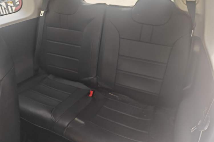 Used CHANGAN NEVO Lumin 2023 301km Honey Dew Edition Left Rear Seat