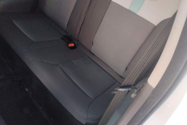 Used CHANGAN NEVO Lumin 2023 301km Honey Dew Edition Left Rear Seat