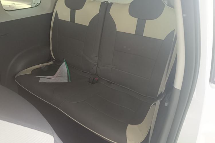 Used CHANGAN NEVO Lumin 2023 301km Honey Dew Edition Left Rear Seat