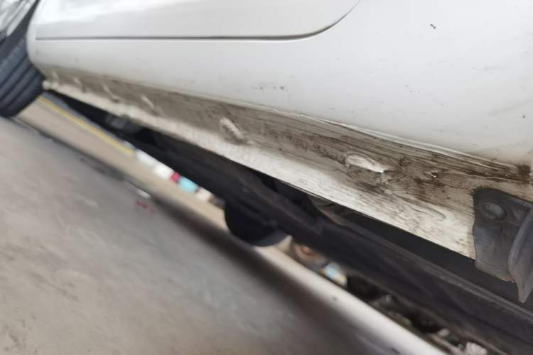 Used CHANGAN NEVO Lumin 2023 205km Xiangqin Version Left Side Sill