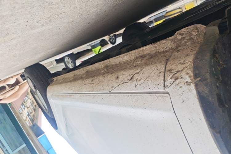 Used CHANGAN NEVO Lumin 2023 205km Xiangqin Version Left Side Sill
