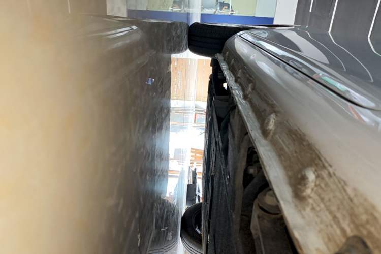 Used CHANGAN NEVO Lumin 2023 205km Xiangqin Version Left Side Sill