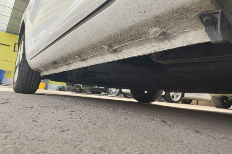 Used CHANGAN NEVO Lumin 2023 205km Xiangqin Version Left Side Sill