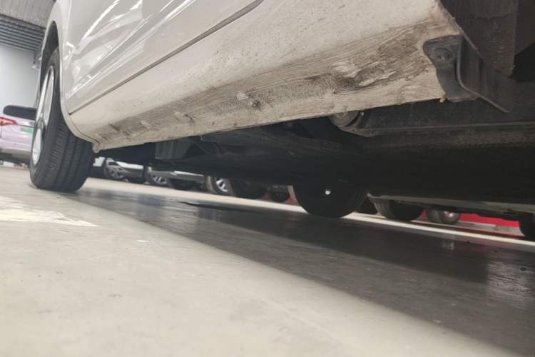 Used CHANGAN NEVO Lumin 2023 205km Xiangqin Version Left Side Sill