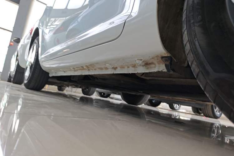 Used CHANGAN NEVO Lumin 2023 205km Xiangqin Version Left Side Sill
